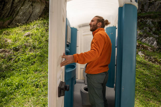 Best Best portable toilet rental  in Tamiami, FL