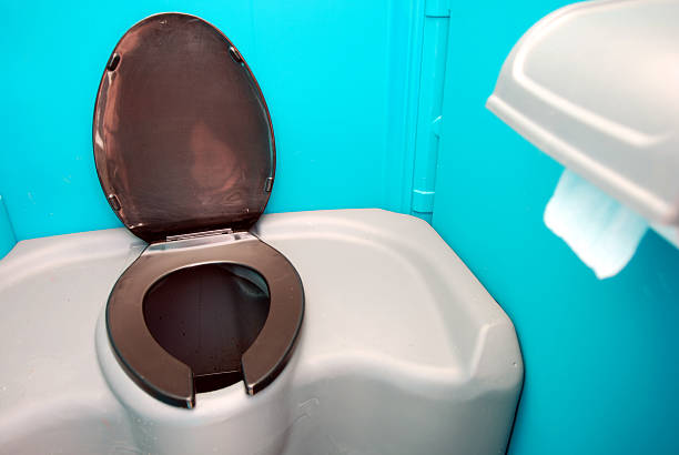 Portable Toilet Options We Offer in Tamiami, FL